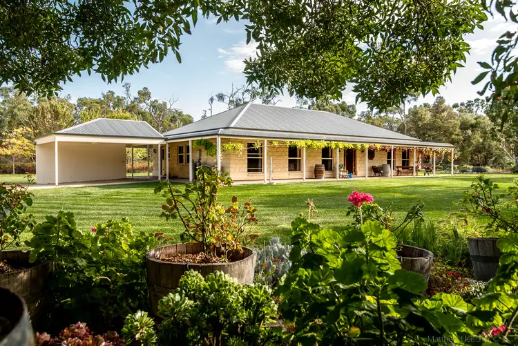 105 Mahoney Road, Naracoorte SA 5271