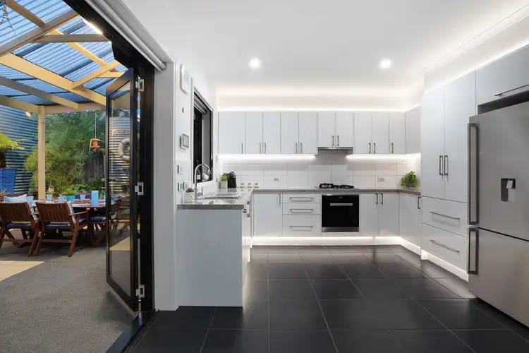 4/3 Pevensey Street, Geelong VIC 3220