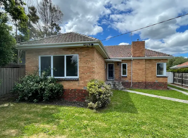 39 Vears Rd., Glen Iris VIC 3146