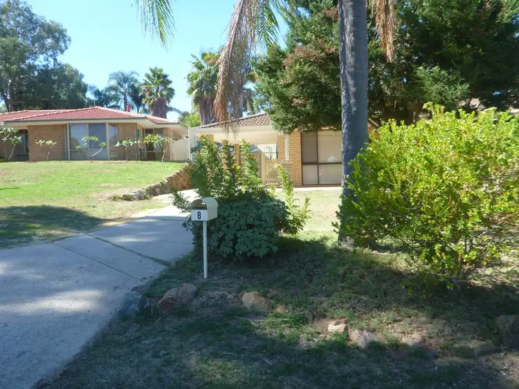 8 Martinup Court, Heathridge WA 6027