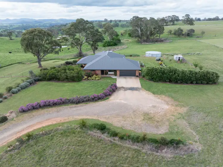 136 Long Swamp Road, Forest Reefs NSW 2798