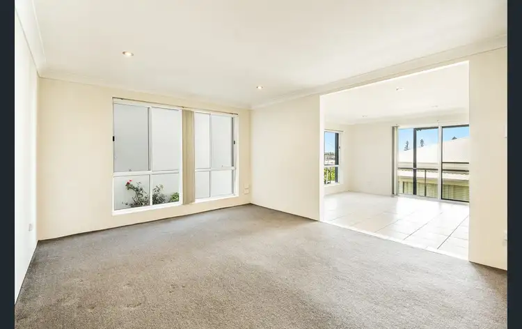 1/1 Wooli Street, Yamba NSW 2464