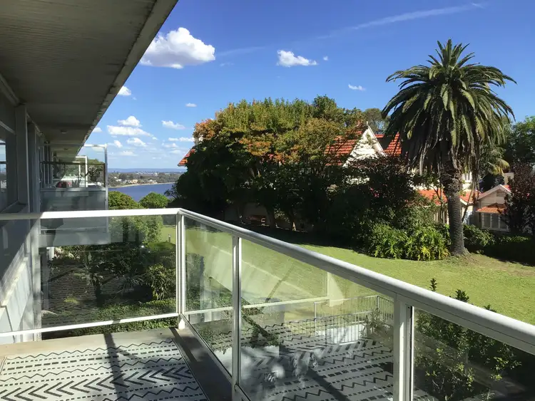 10/16 Richardson Avenue, Claremont WA 6010