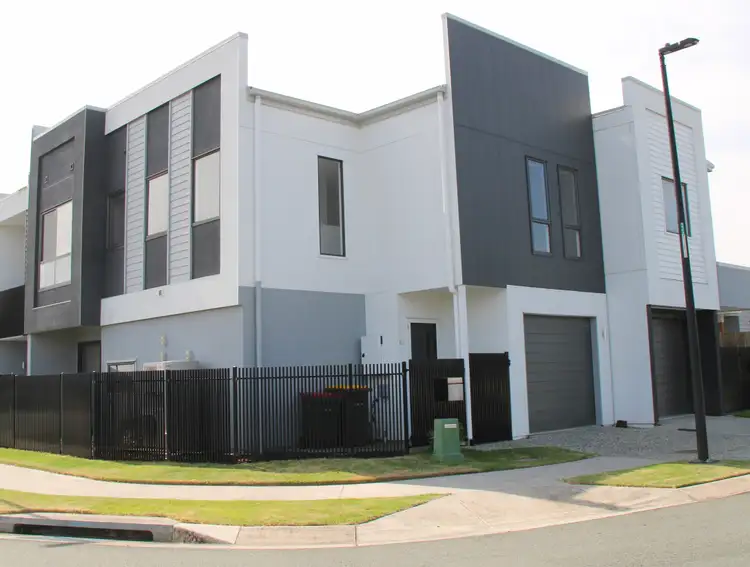 42 Kirsten Cct, Nirimba QLD 4551