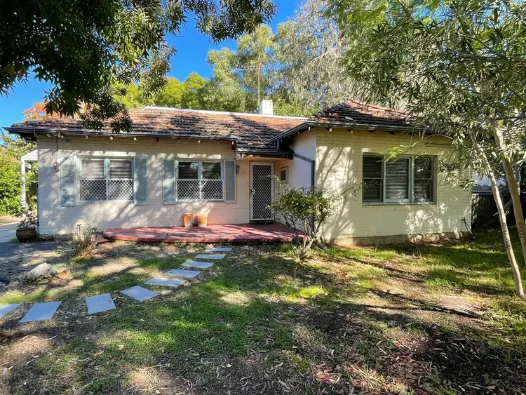 25 Tain Street, Applecross WA 6153