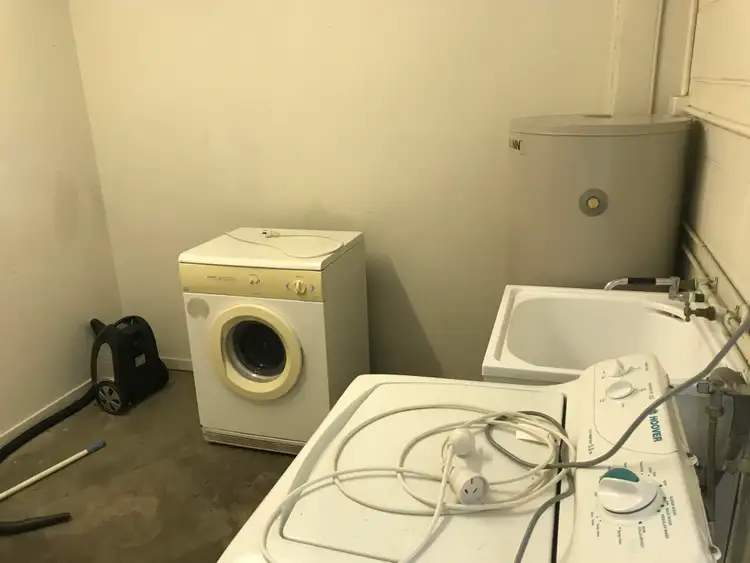 Fifth view of Homely unit listing, 2/113 Sir Fred Schonell Drive, St Lucia QLD 4067