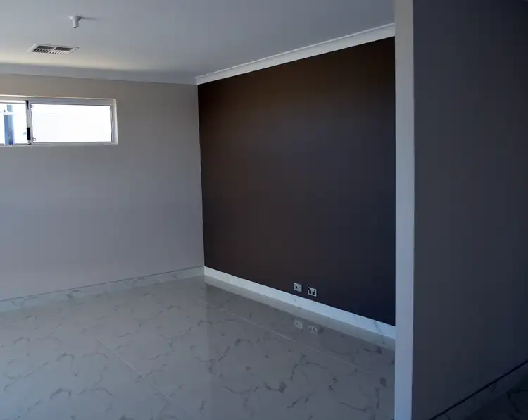 52 Villatella Gardens, Piara Waters WA 6112