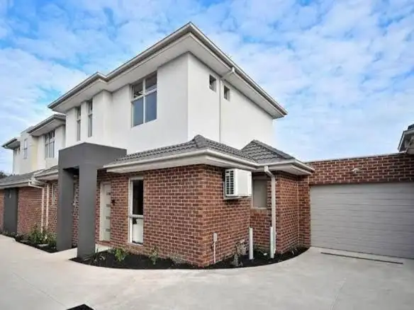 2/12 Ida Street, Niddrie VIC 3042