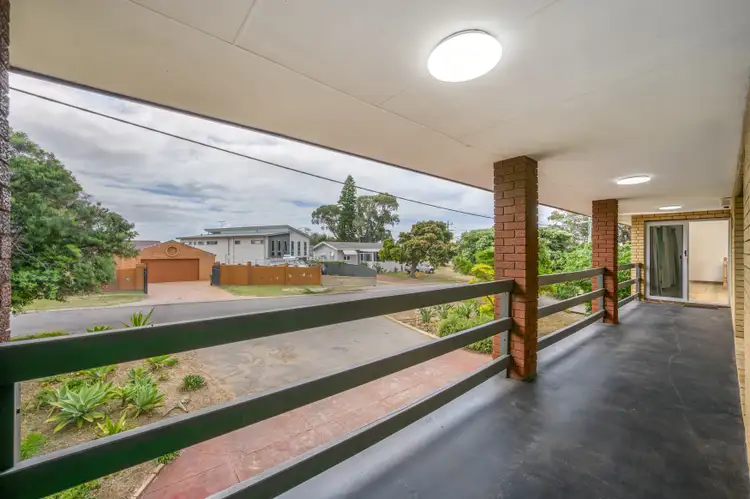 2 Scenic Drive, Falcon WA 6210