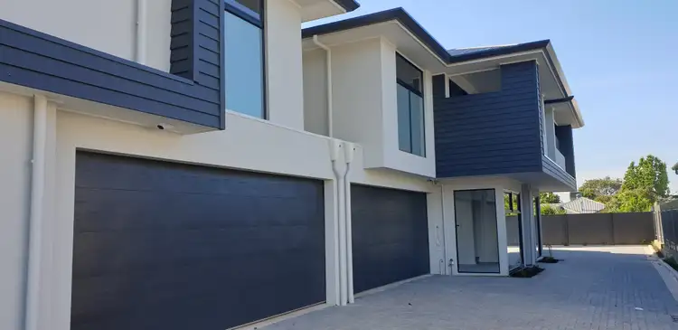 Second view of Homely townhouse listing, 2/5 John Avenue Tranmere, Tranmere SA 5073