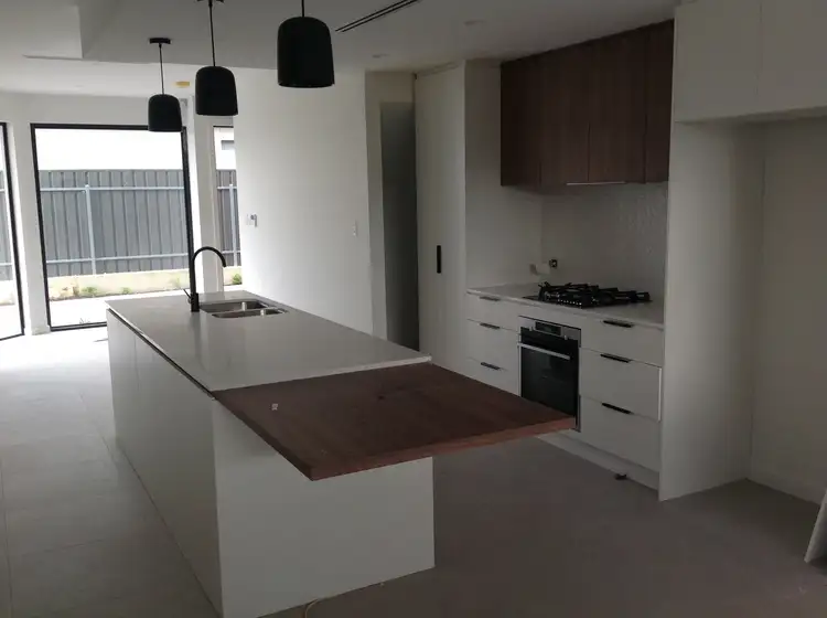 Fourth view of Homely townhouse listing, 2/5 John Avenue Tranmere, Tranmere SA 5073