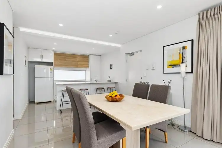 Fifth view of Homely apartment listing, 5/172 Loftus St, North Perth WA 6006