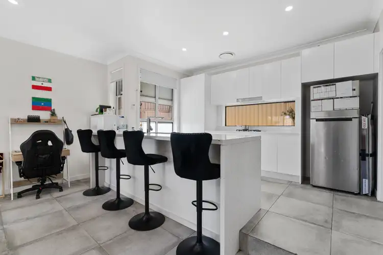 4/198 Old Kent Rd, Greenacre NSW 2190