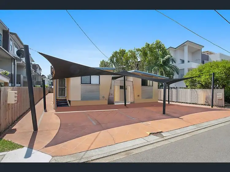 1/5 Norman Street, Annerley QLD 4103