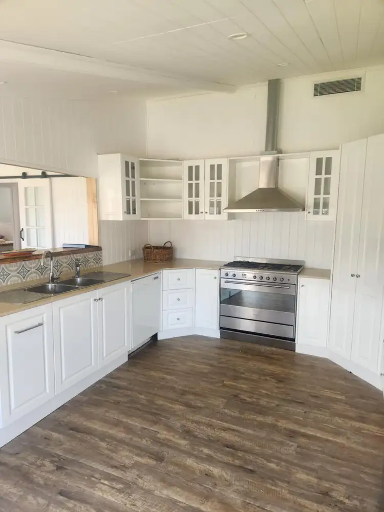 5148 Henry Parkes Way, Manildra NSW 2865