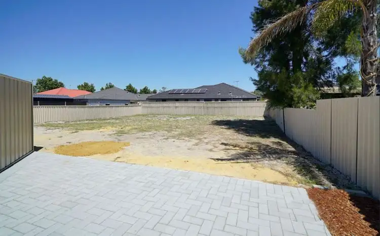 7A Paringa Street, Morley WA 6062