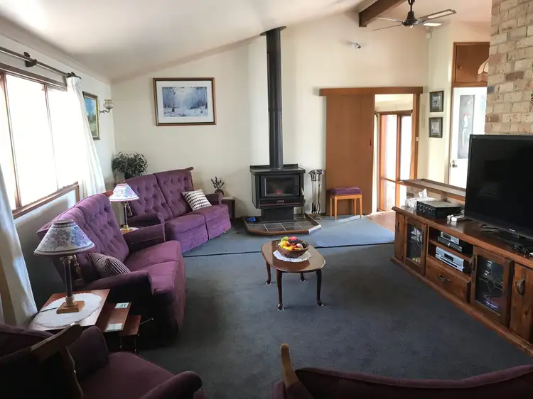 Fifth view of Homely house listing, 9 Bates Avenue, Glen Innes NSW 2370