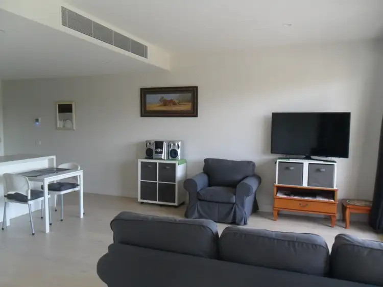 114/180 Reynolds Road, Doncaster East VIC 3109