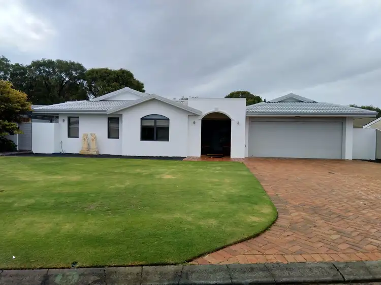 3 Lockimiar Place, West Busselton WA 6280