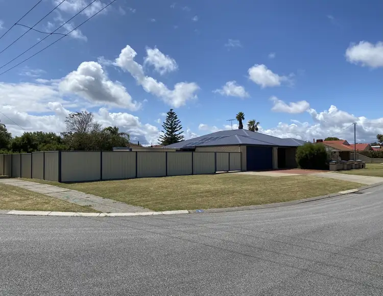 1 Auld Court, Waikiki WA 6169