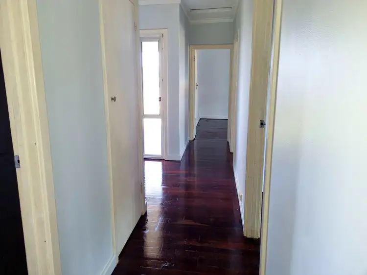 Sixth view of Homely house listing, 2 Pictor Ct, Rockingham WA 6168