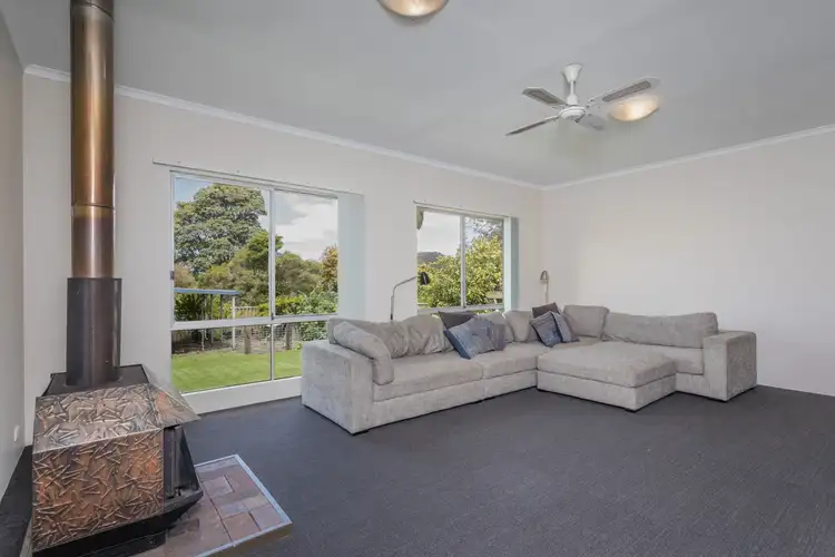 Fifth view of Homely house listing, 8 William St, Yakamia WA 6330