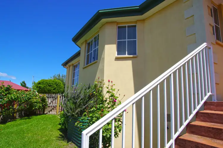 Third view of Homely villa listing, 5/11 Queen Street, Bellerive TAS 7018