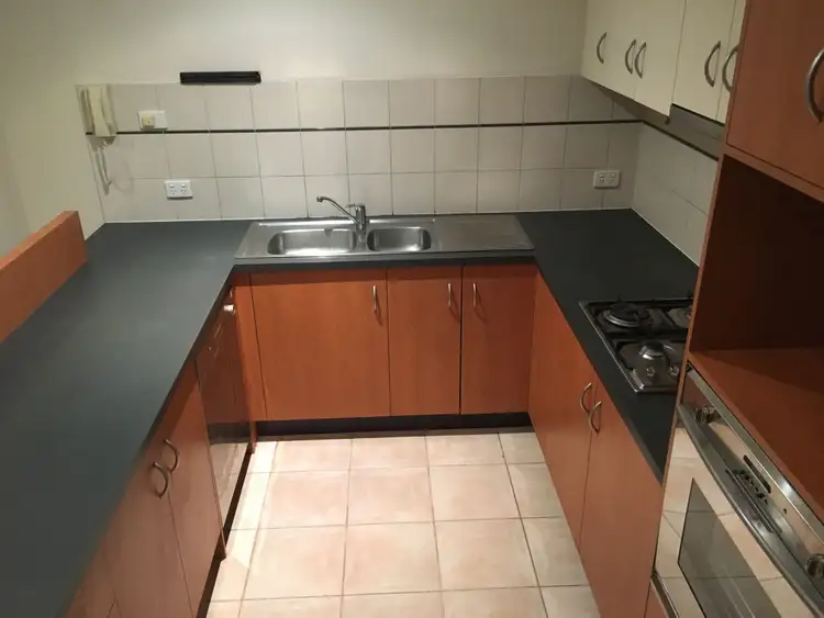 Fourth view of Homely townhouse listing, 7 Farr Crt, Adelaide SA 5000