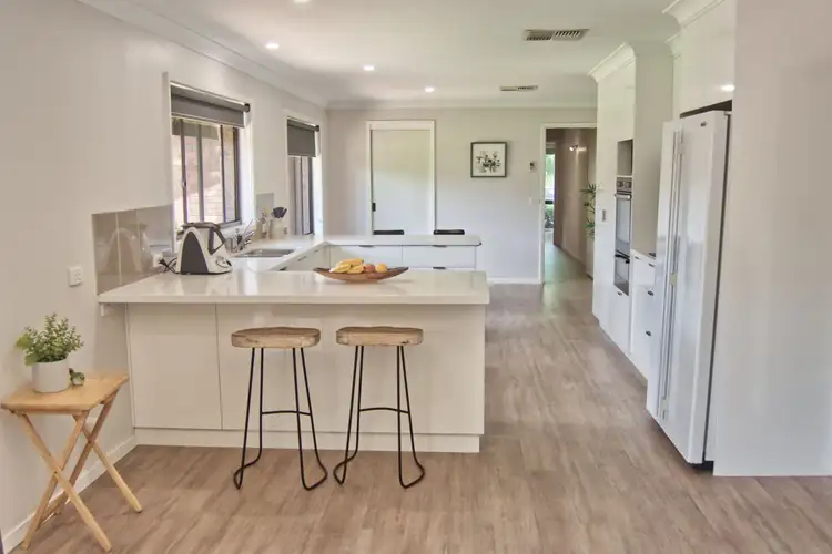 Fourth view of Homely house listing, 5 Rowen Court, Lavington NSW 2641