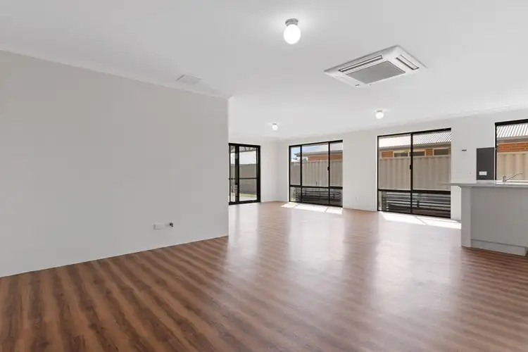 Fifth view of Homely house listing, 7 Epidote Loop, Dalyellup WA 6230
