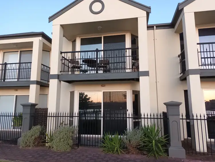 6/12 Hagen Ave, Port Adelaide SA 5015