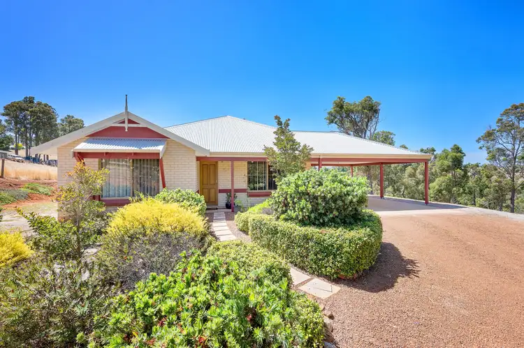 15 Carnegie Close, Bridgetown WA 6255