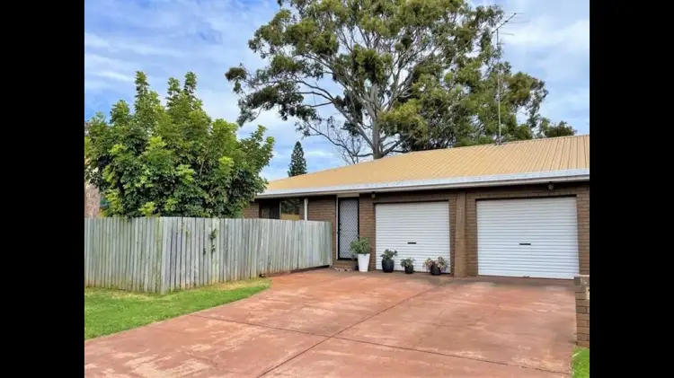 2/1 Oxford Court, Darling Heights QLD 4350