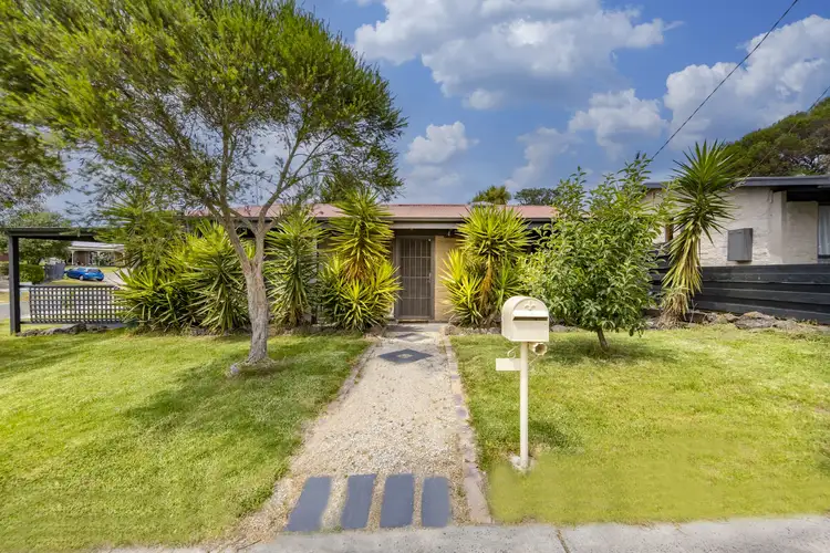 4 Bayport Drive, Langwarrin VIC 3910