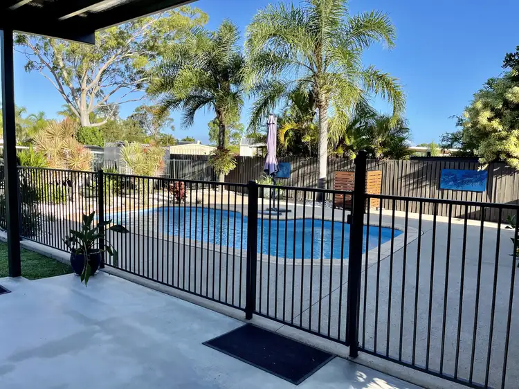 38 Ladbroke Cres, Urangan QLD 4655