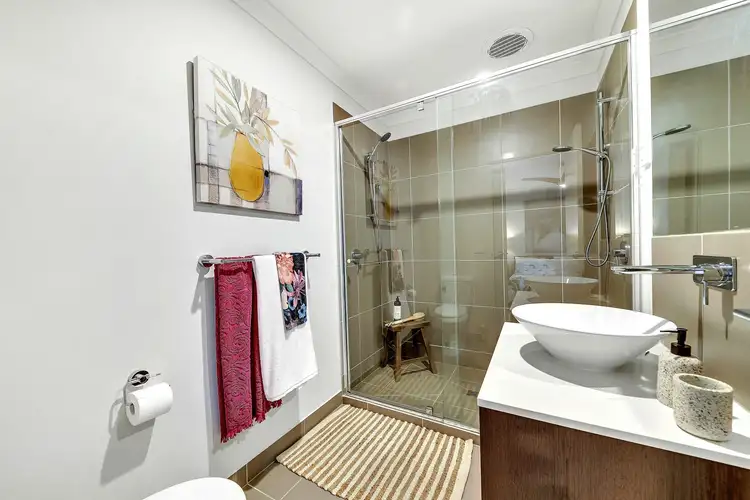 Fifth view of Homely house listing, 5 Riverstone Promenade, Tarneit VIC 3029