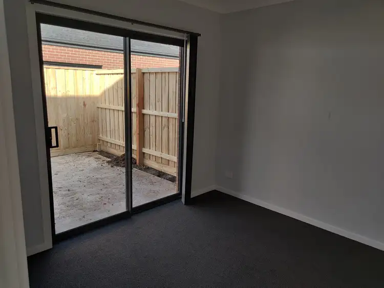 Fifth view of Homely house listing, 15 Daisy Dr, Donnybrook VIC 3064