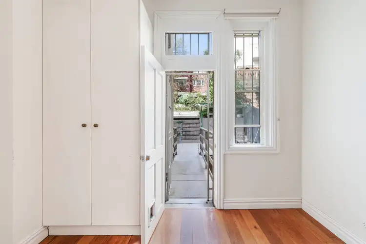 Fourth view of Homely apartment listing, 2/2 Oswald Street, Darling Point NSW 2027