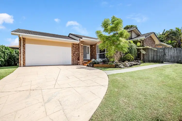 18 Allied Drive, Arundel QLD 4214
