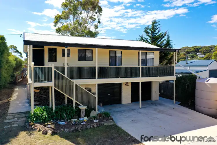 17 Howard Street, Bellingham TAS 7254