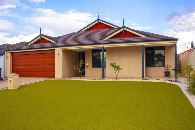 35 Farmer Loop, Pinjarra WA 6208