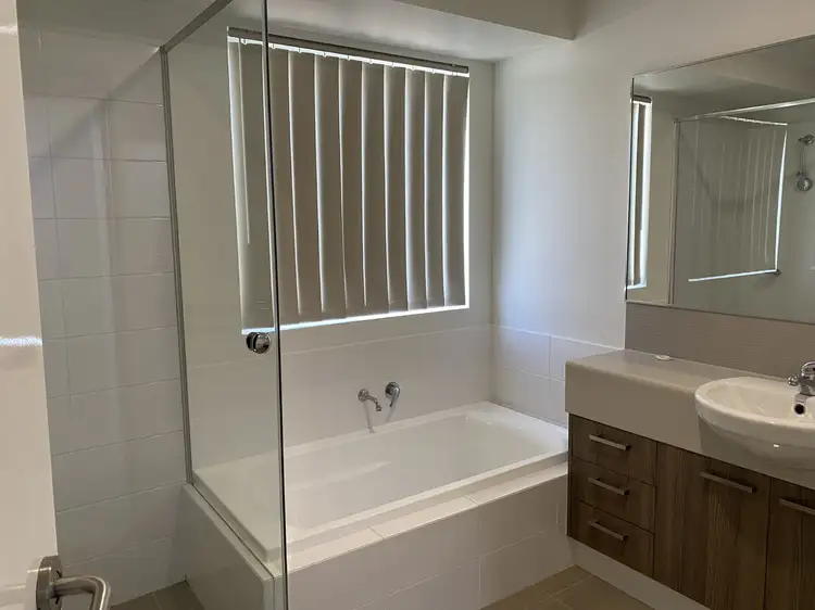 Seventh view of Homely house listing, 48/12 Loder Way, South Guildford WA 6055