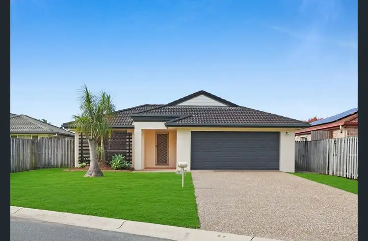 2 Barbie Ave, Varsity Lakes QLD 4227