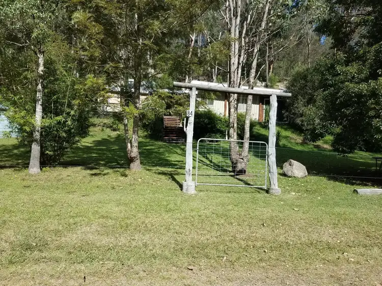 84 Angel Lane, Wollombi NSW 2325