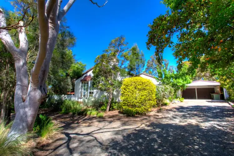 Main view of Homely house listing, 113 Whitehorse Road, Mount Clear VIC 3350