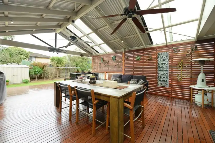 2 Grant Avenue, Seaford VIC 3198