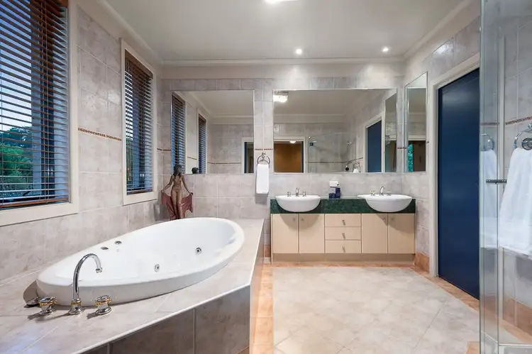 Fourth view of Homely house listing, 5 Robdon Court, Donvale VIC 3111