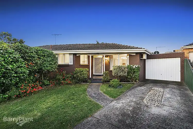 2/1 Winbourne Road, Mount Waverley VIC 3149