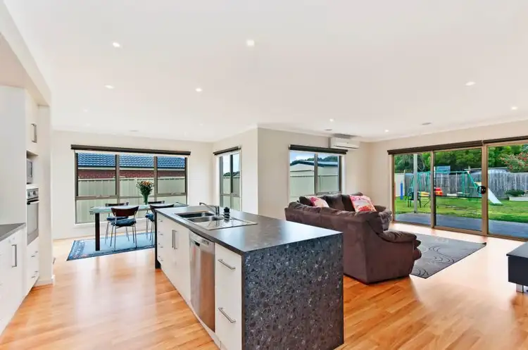 Fifth view of Homely house listing, 10 Coastal Court, Portland VIC 3305