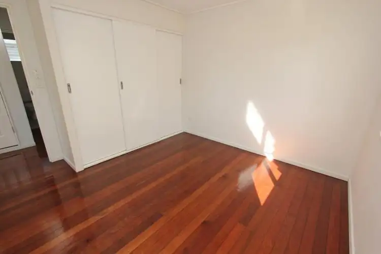 Sixth view of Homely house listing, 32 Lawson Street, Oxley QLD 4075